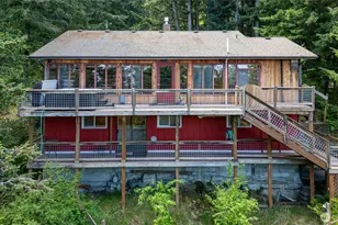 1136 Island Dr, Lummi Island, WA 98262 - Photo 2
