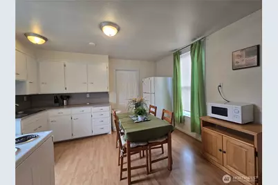 1215 Burwell Street, Bremerton, WA 98337 - Photo 28