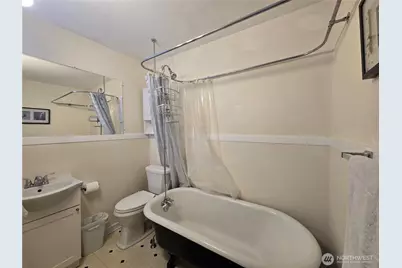1215 Burwell Street, Bremerton, WA 98337 - Photo 30