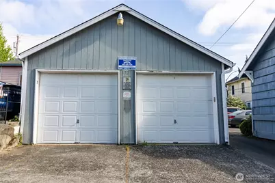 1215 Burwell Street, Bremerton, WA 98337 - Photo 36