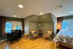 1215 Burwell St, Bremerton, WA 98337 - Photo 10