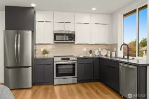 7405 Dayton Ave N, Seattle, WA 98103 - Photo 8