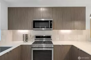 1645 22nd Ave, Seattle, WA 98122 - Photo 10