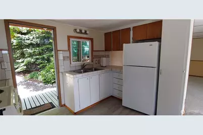 479 Special Place #W, Oak Harbor, WA 98277 - Photo 10