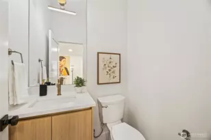 7358 33rd Ave NE, Seattle, WA 98115 - Photo 16