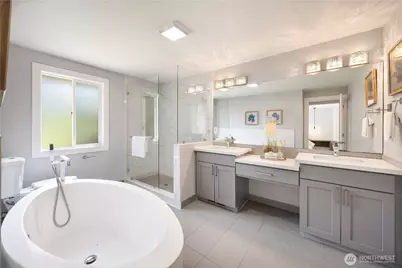 2412 160th Avenue NE, Bellevue, WA 98008 - Photo 20