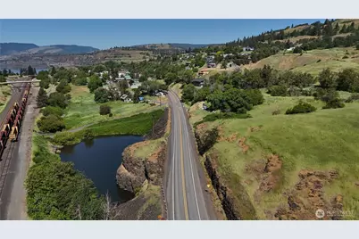 212025870 Lewis and Clark Highway, Lyle, WA 98635 - Photo 10
