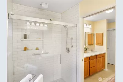 22471 SE 42nd Terrace #2204, Issaquah, WA 98029 - Photo 20