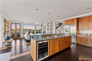 2506 N 38th St, Seattle, WA 98103 - Photo 8
