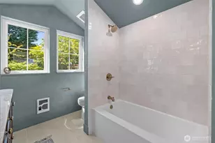 909 32nd Ave S, Seattle, WA 98144 - Photo 32