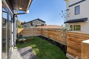 909 32nd Ave S, Seattle, WA 98144 - Photo 10