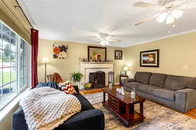 6302 181st Place SW, Lynnwood, WA 98037 - Photo 8