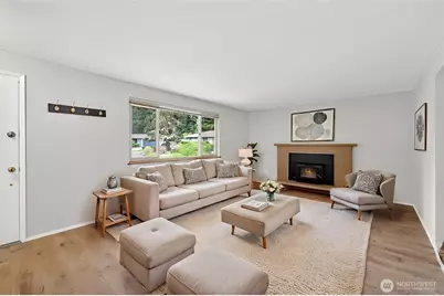 9401 Columbine Circle W, University Place, WA 98467 - Photo 10