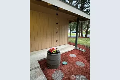 9401 Columbine Circle W, University Place, WA 98467 - Photo 6