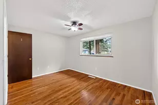 9401 Columbine Cir W, University Place, WA 98467 - Photo 24