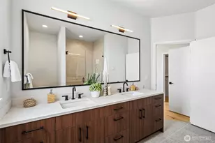 4425 Fremont Ave N, Seattle, WA 98103 - Photo 24