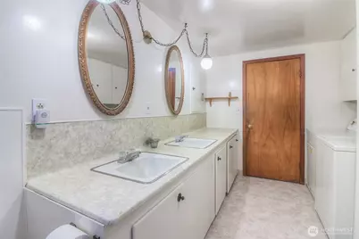 11704 Gilbert Road, Yakima, WA 98903 - Photo 16
