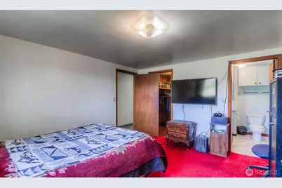11704 Gilbert Road, Yakima, WA 98903 - Photo 18
