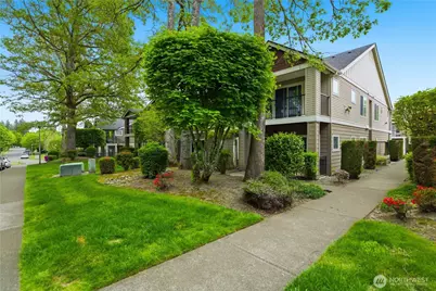 2131 Hammond Ave #D9, DuPont, WA 98327 - Photo 10