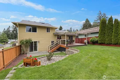904 SW 214th Place, Lynnwood, WA 98036 - Photo 36