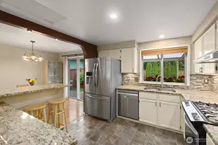 904 214th Pl SW, Lynnwood, WA 98036 - Photo 12