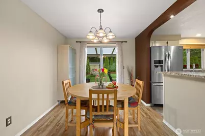 904 SW 214th Place, Lynnwood, WA 98036 - Photo 6
