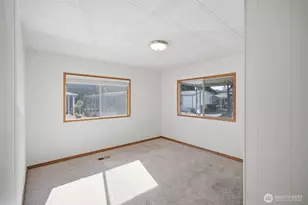 21817 107th Pl SE, Kent, WA 98031 - Photo 10
