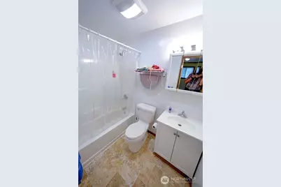 1357 Jacobson Boulevard, Bremerton, WA 98310 - Photo 6