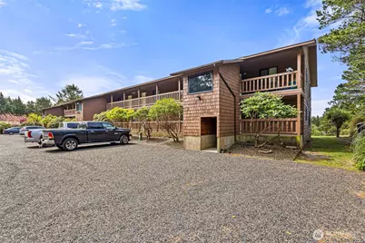 2855 S Forrest Street #203, Westport, WA 98595 - Photo 2