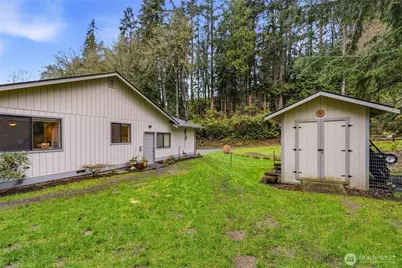 6830 Norma Beach Road, Edmonds, WA 98026 - Photo 20