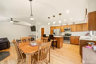 6830 Norma Beach Rd, Edmonds, WA 98026 - Photo 6