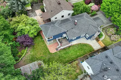 8451 35th Avenue SW, Seattle, WA 98126 - Photo 18