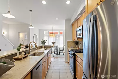 6521 25th Avenue NE #C, Seattle, WA 98115 - Photo 10