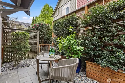 6521 25th Avenue NE #C, Seattle, WA 98115 - Photo 12