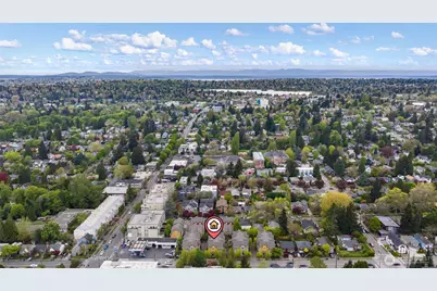 6521 25th Avenue NE #C, Seattle, WA 98115 - Photo 32
