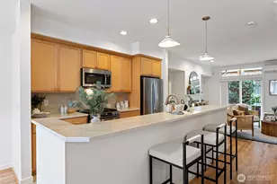 6521 25th Ave NE, Seattle, WA 98115 - Photo 8