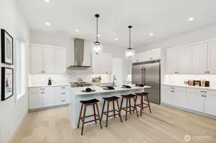 15889 SE 9th St, Bellevue, WA 98008 - Photo 6