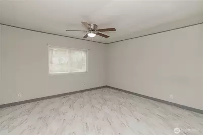 11518 237th Avenue Ct E, Buckley, WA 98321 - Photo 32