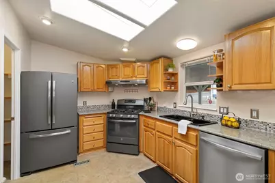 789 NE Reeds Meadow Lane, Bremerton, WA 98311 - Photo 12