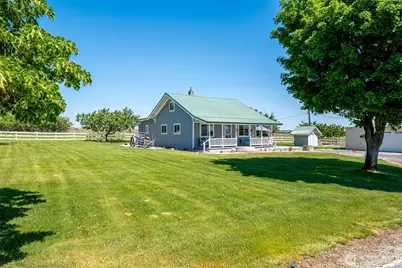18253 Road B NW, Ephrata, WA 98823 - Photo 2