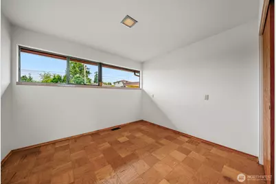 2512 S Raymond Street, Seattle, WA 98108 - Photo 16