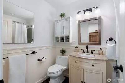 25119 NE 18th Street, Sammamish, WA 98074 - Photo 18