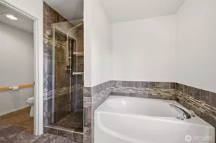 1537 Bobs Hollow Ln, DuPont, WA 98327 - Photo 16