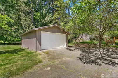 1909 Division Street NW, Olympia, WA 98502 - Photo 32
