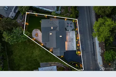 2829 92nd Avenue NE, Clyde Hill, WA 98004 - Photo 40