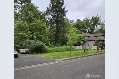 22518 13th Avenue S, Des Moines, WA 98198 - Photo 2