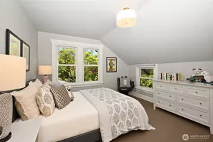 5207 Wallingford Ave N, Seattle, WA 98103 - Photo 20