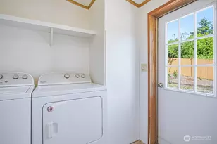 3444 Forest Dr NE, Bremerton, WA 98310 - Photo 18