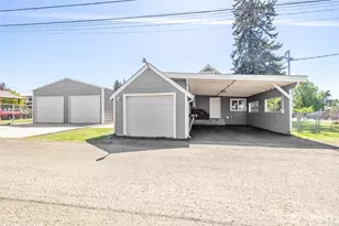 415 N Liberty St, Port Angeles, WA 98362 - Photo 32
