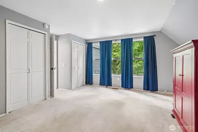 22330 NE 28th Street, Sammamish, WA 98074 - Photo 22